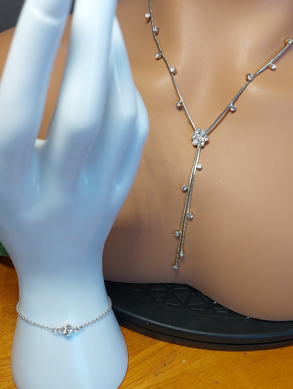 Lot Silvertone Crystal Flower Lariat-style Necklace & Bracelet
